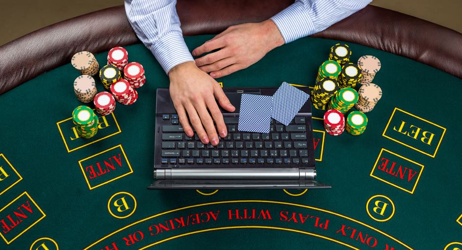 The Evolution of Online Gambling: A Look into the World of Online Casinos